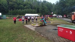 Požární útoky v Bělé (muži, ženy , děti)