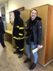 Hasiči Lozice: Rozvoz AG testů a roušek do škol