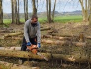 Brigáda: zdokonalování se v práci s motorovou pilou