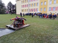 Hasiči Lozice děti: Požární útok v Krouně