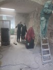 Brigáda - otlučení a sanace omítek v hospodě, sklípku a hasičárně