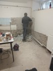 Brigáda - otlučení a sanace omítek v hospodě, sklípku a hasičárně